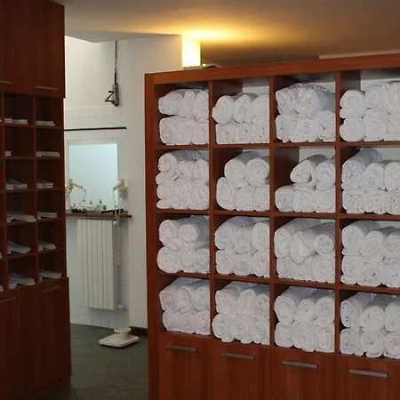 Golf La Pinetina فندق أبيانو جنتيلي