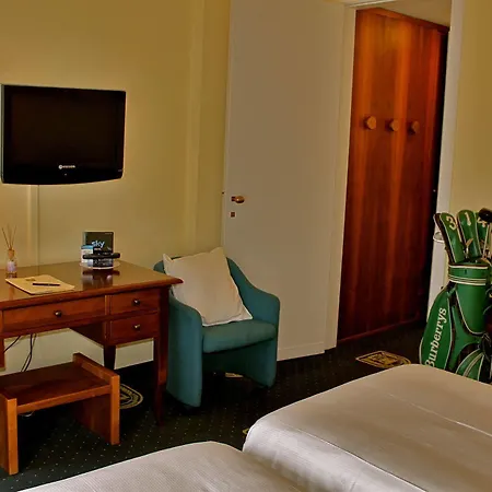 Golf La Pinetina Hotel
